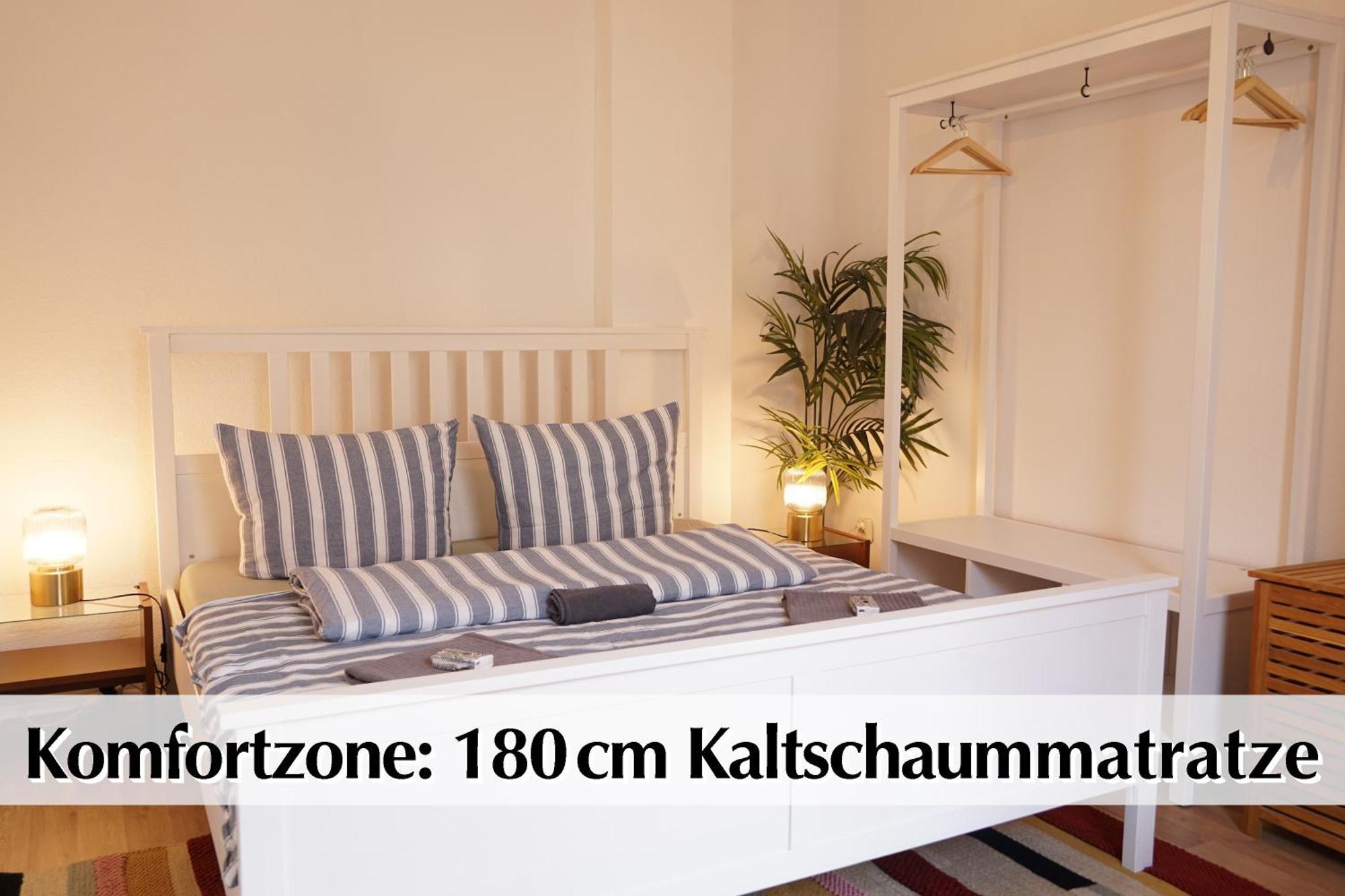 Apartamento Helles Altbau-Loft Mit Kingsize Bett, Smart-Tv, Etc Érfurt Exterior foto